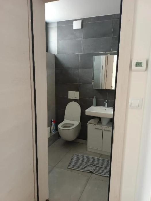 Moderni Pokoj S Parkovanim Zdarma Μπρνο Εξωτερικό φωτογραφία